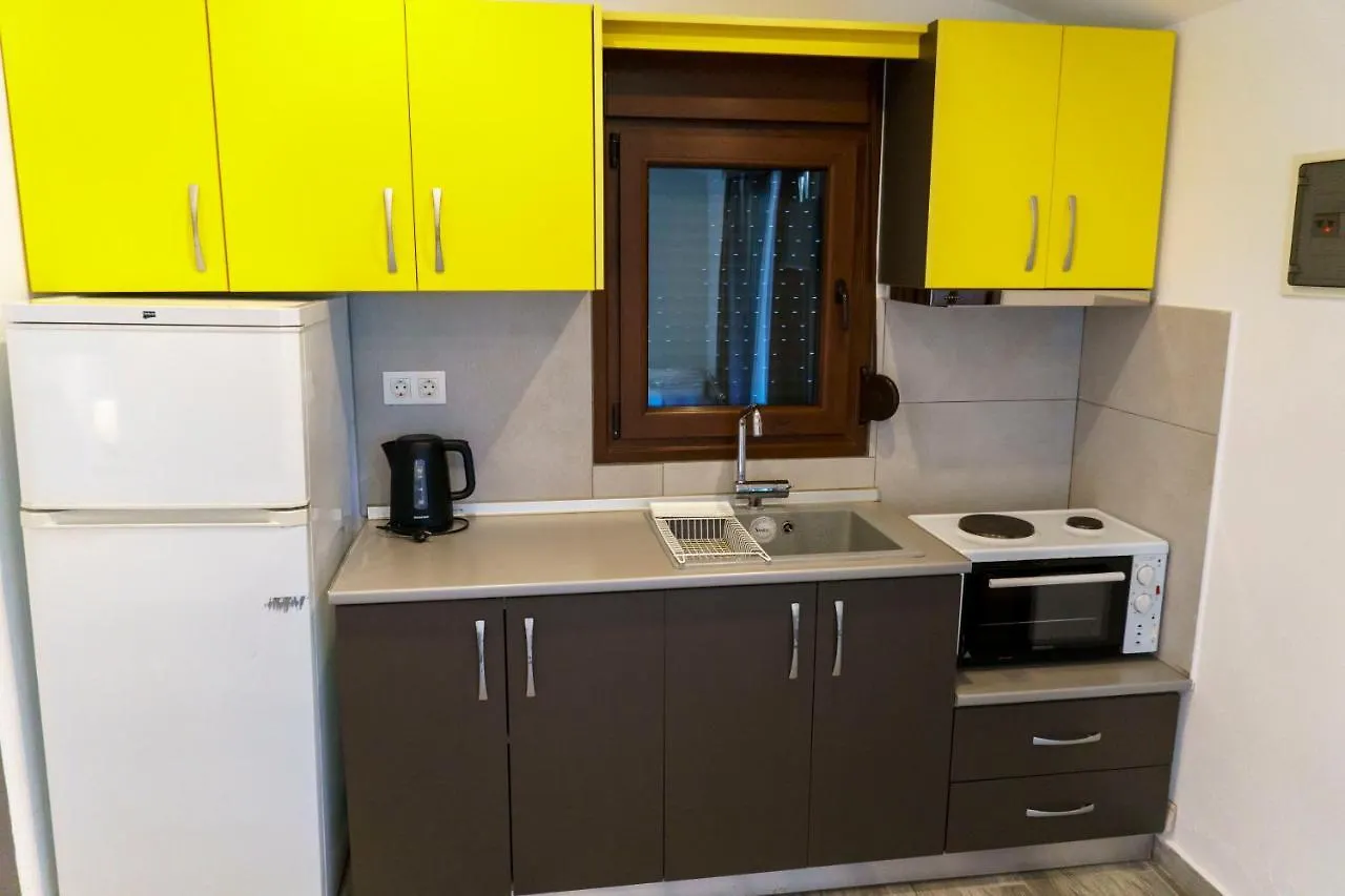 Zinozis Beach Apartments 沃尔沃罗 希腊
