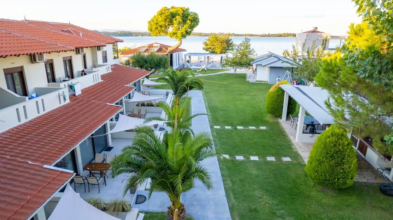 Zinozis Beach Apartments 沃尔沃罗 希腊