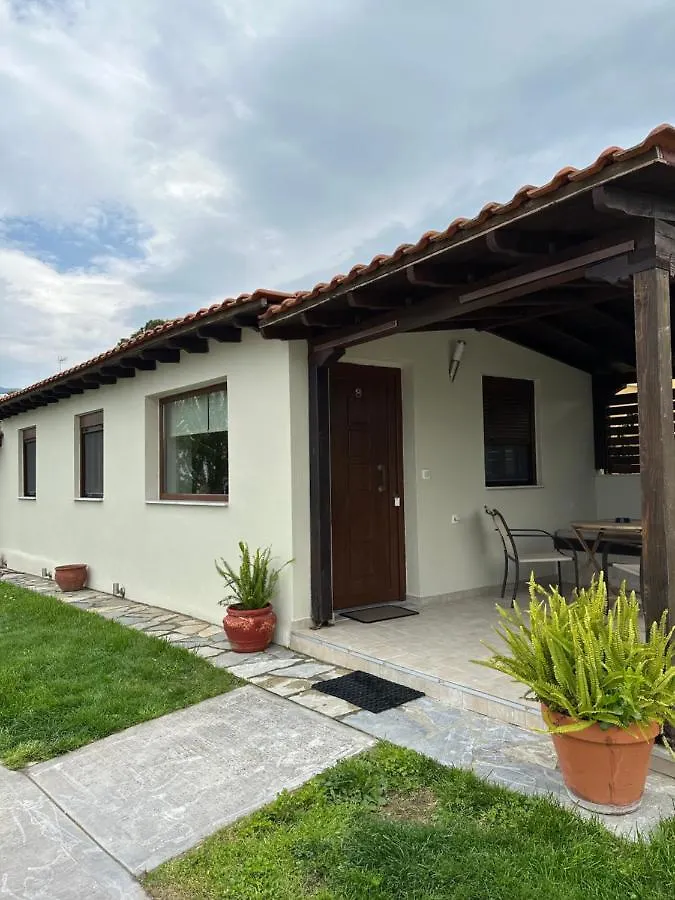 Zinozis Beach Apartments Vourvourou